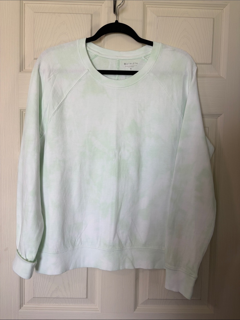 Athleta Mint Green Tie-Dye Crewneck Sweatshirt